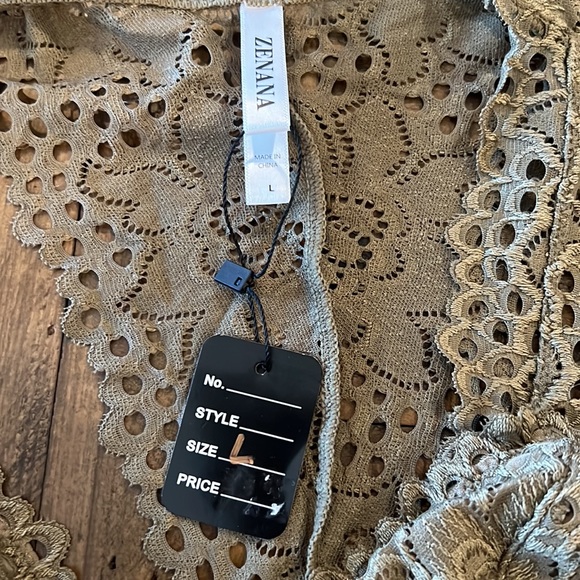 NWT Zenana bralette - Picture 2 of 3